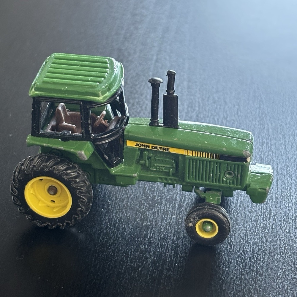 Vintage John Deere Diecast Tractor Metal Toy‎ 3" ERTL Korea Made